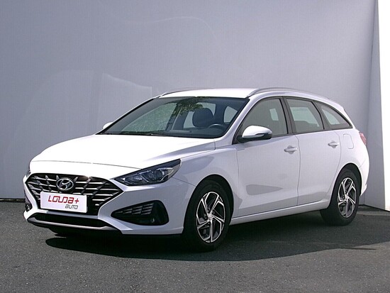 HYUNDAI I30 Comfort 1.5  81 kW manuál_1