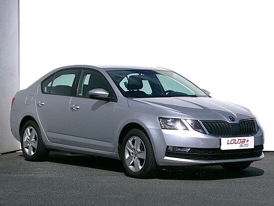 ŠKODA OCTAVIA Trumf 1.4 TSI 110 kW manuál_3