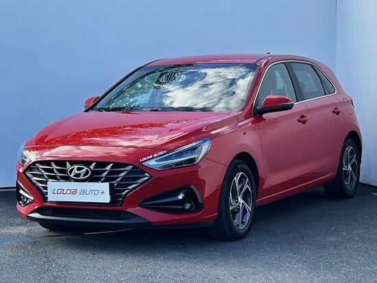 HYUNDAI I30  1.5  81 kW manuál_1