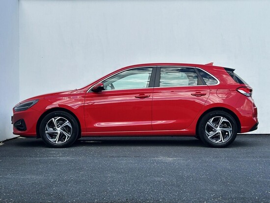 HYUNDAI I30  1.5  81 kW manuál_2