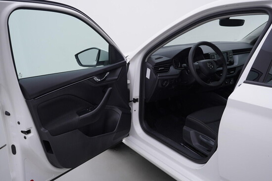 ŠKODA SCALA Ambition 1.0 TSI 70 kW manuál, DPH_4