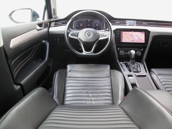 VOLKSWAGEN PASSAT Elegance 2.0 TSI 140 kW automat_5
