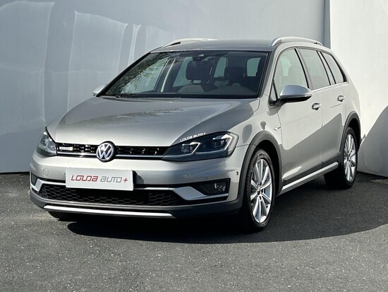 VOLKSWAGEN GOLF 2.0 TDI 135 kW automat_1