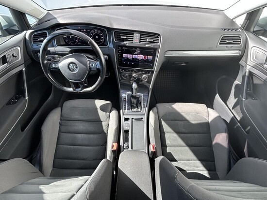 VOLKSWAGEN GOLF 2.0 TDI 135 kW automat_4