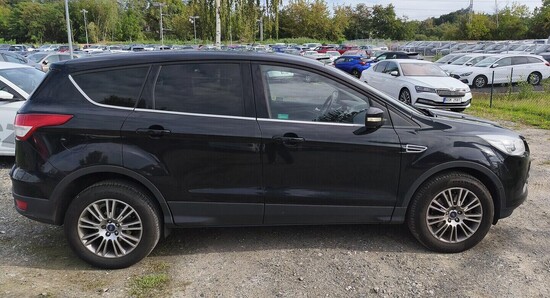 FORD KUGA Titanium 2.0 TDCi 120 kW manuál_2