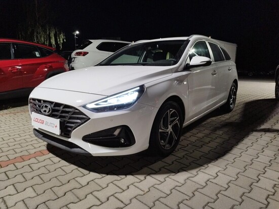 HYUNDAI I30 Smart 1.5 T-GDI 118 kW manuál_1