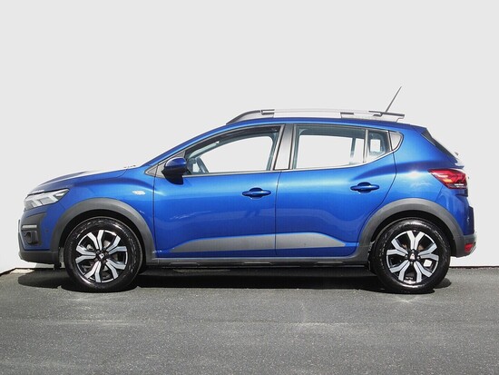 DACIA SANDERO Stepway 1.0 _ kW manuál_2