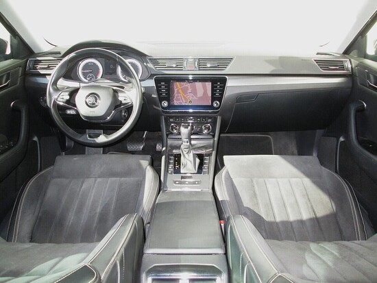 ŠKODA SUPERB  2.0 TDI 110 kW automat_4
