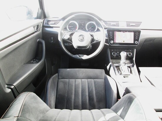 ŠKODA SUPERB  2.0 TDI 110 kW automat_5
