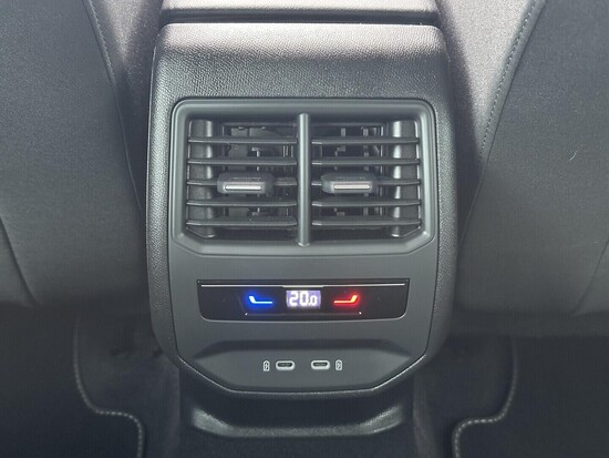 SEAT LEON Style 1.0 TSI 81 kW manuál, DPH_5