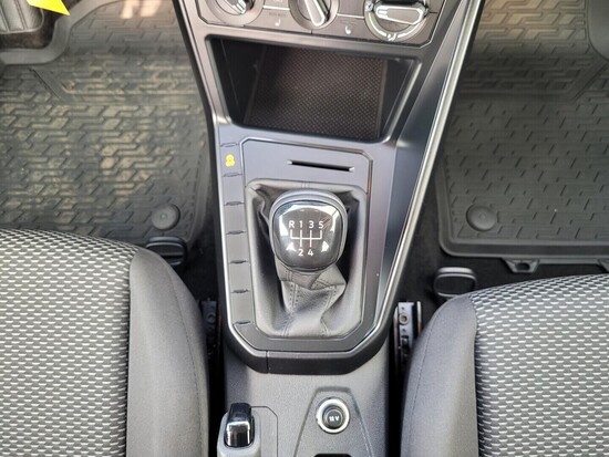 VOLKSWAGEN TAIGO  1.0 TSI 70 kW manuál, DPH_5