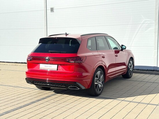 VOLKSWAGEN TOUAREG R-LINE 3.0 TDI 170 kW automat, DPH_3