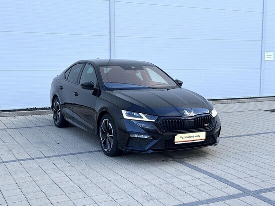ŠKODA OCTAVIA RS 2.0 TSI 180 kW automat_2