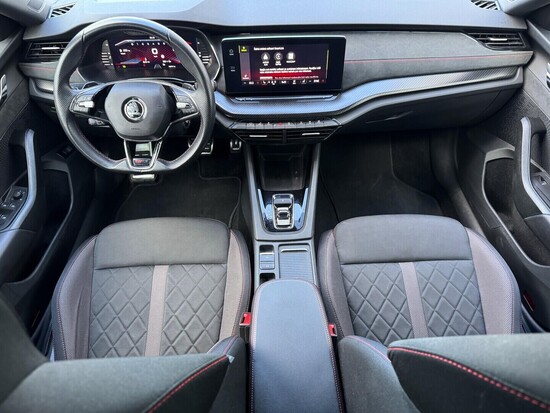ŠKODA OCTAVIA RS 2.0 TSI 180 kW automat_4