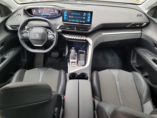 PEUGEOT 3008 ALLURE BlueHDi 1.5 96 kW automat_4