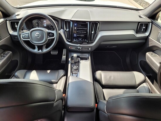 VOLVO XC60 R-design 2.0 B4 145 kW automat, DPH_4