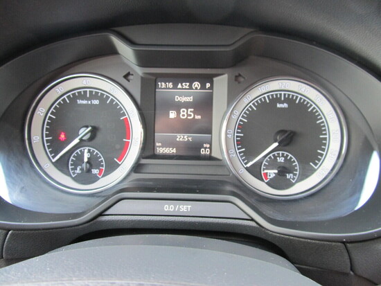 ŠKODA OCTAVIA Style Extra 1.5 TSI 110 kW automat, DPH_4