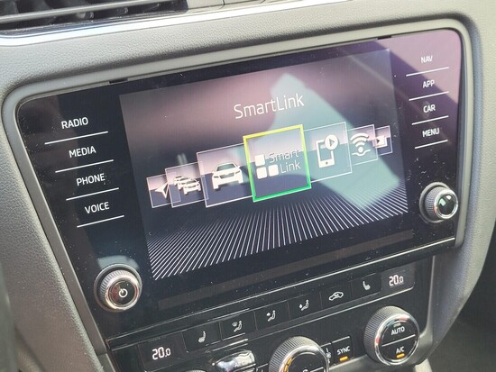 ŠKODA OCTAVIA Ambition Plus 2.0 TDI 110 kW automat, DPH_5
