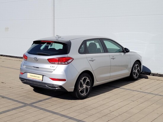 HYUNDAI I30 Family Comfort 1.0  88 kW automat_3