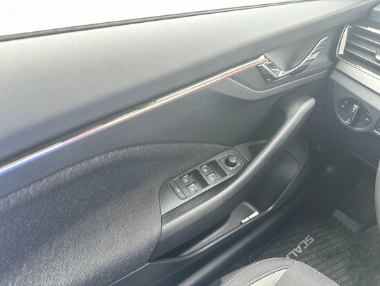 ŠKODA SCALA Style 1.0 TSI 81 kW manuál, DPH_5
