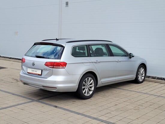 VOLKSWAGEN PASSAT VARIANT business 2.0 TDI 110 kW manuál_3