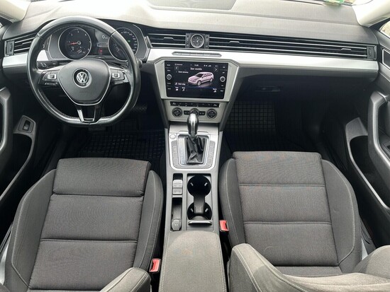 VOLKSWAGEN PASSAT Comfortline 2.0 TDI 110 kW automat_4