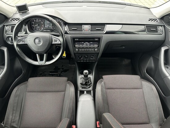 ŠKODA RAPID Ambition 1.2 TSI 63 kW manuál_4