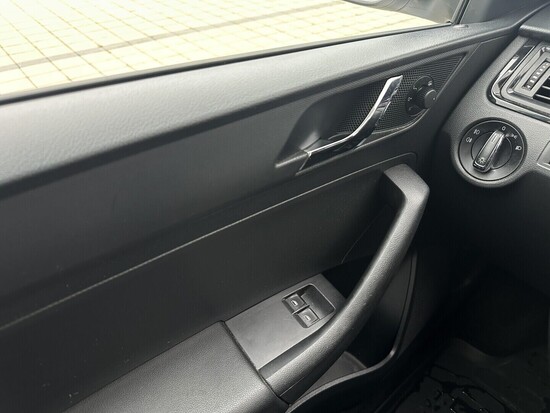 ŠKODA RAPID Ambition 1.2 TSI 63 kW manuál_5