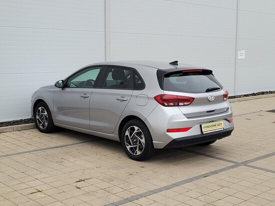 HYUNDAI I30 Family 1.5 DPI 70 kW manuál, DPH_3