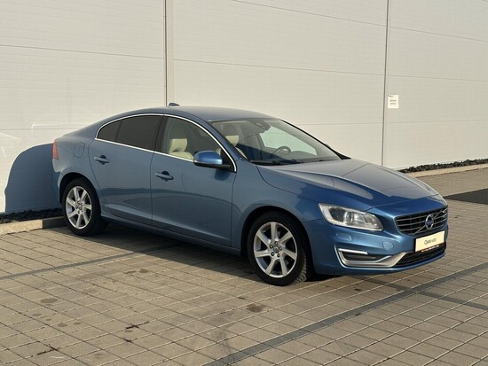 VOLVO S60 Momentum 2.4  158 kW automat, DPH_2