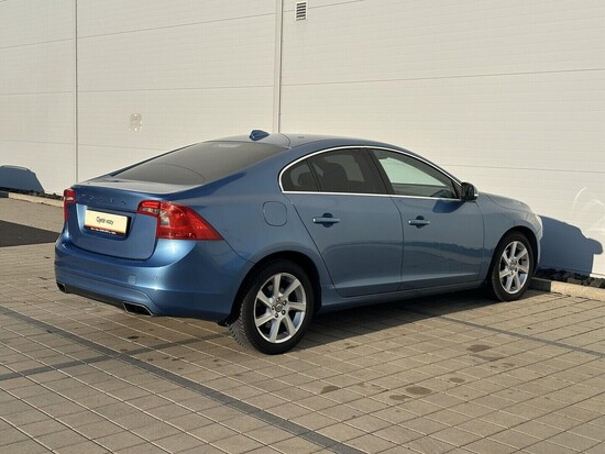 VOLVO S60 Momentum 2.4  158 kW automat, DPH_3