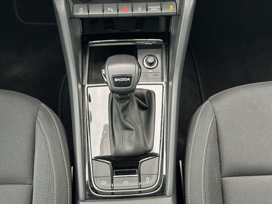 ŠKODA KAROQ Selection 1.5 TSI 110 kW automat, DPH_5