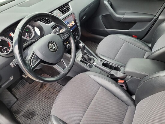 ŠKODA OCTAVIA Style Plus 2.0 TDI 110 kW automat_5