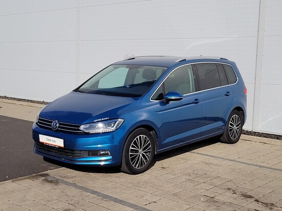 VOLKSWAGEN TOURAN Comfortline  2.0 TDI 110 kW automat_1