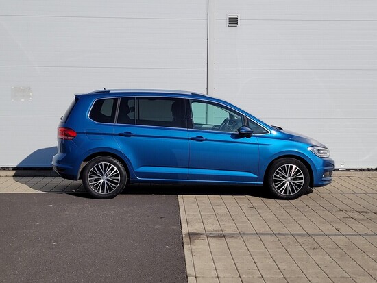 VOLKSWAGEN TOURAN Comfortline  2.0 TDI 110 kW automat_2