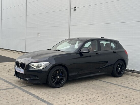 BMW 120 xDrive Mpaket 2.0 D 135 kW manuál_1