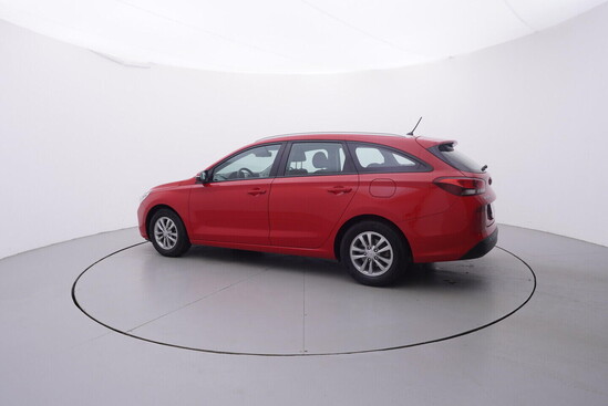 HYUNDAI I30  1.0 GDi 88 kW manuál_2