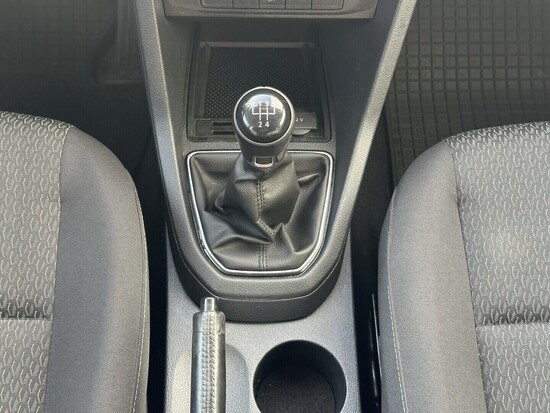 VOLKSWAGEN CADDY Trendline 2.0 TDI 75 kW manuál_5