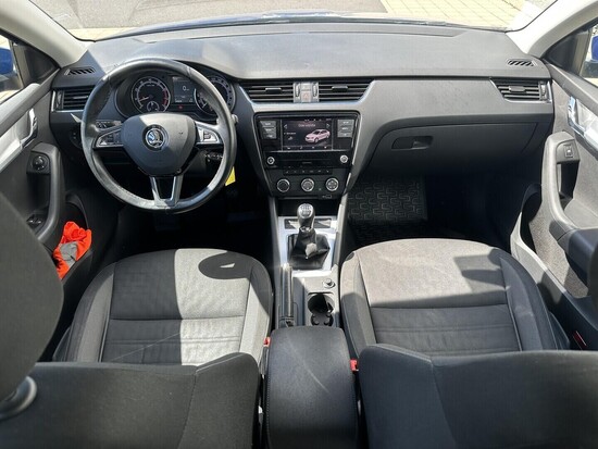 ŠKODA OCTAVIA Ambition 1.4 TSI 110 kW manuál, DPH_4