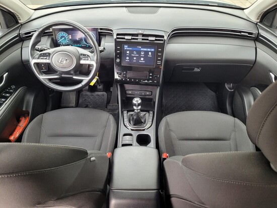 HYUNDAI TUCSON SMART 1.6 T-GDI 110 kW manuál_4