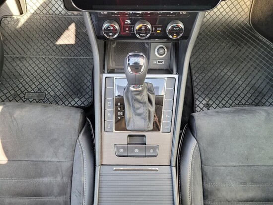 ŠKODA SUPERB Scout 2.0 TDI 140 kW automat_5