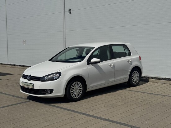 VOLKSWAGEN GOLF Comfortline 1.6 TDI 77 kW manuál_1