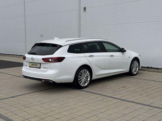 OPEL INSIGNIA Sport Tourer 2.0 CDTi 154 kW automat_3
