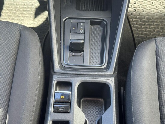 VOLKSWAGEN CADDY Life 2.0 TDI 90 kW automat, DPH_5