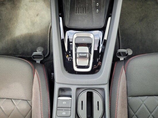 ŠKODA OCTAVIA RS 2.0 TSI 195 kW automat, DPH_5