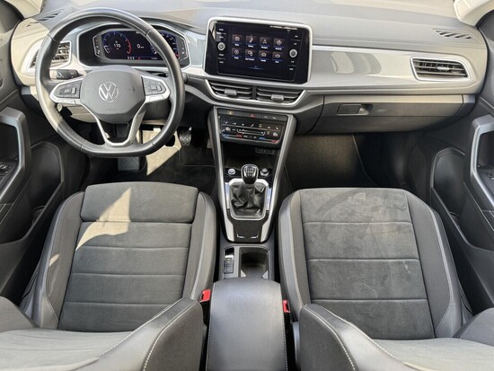 VOLKSWAGEN T-ROC Style 1.0 TSI 81 kW manuál_4