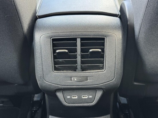 VOLKSWAGEN T-ROC Style 1.0 TSI 81 kW manuál_5