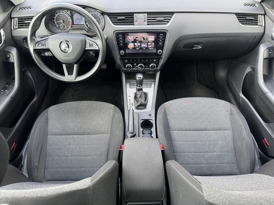 ŠKODA OCTAVIA Style Extra 2.0 TDI 110 kW automat_4