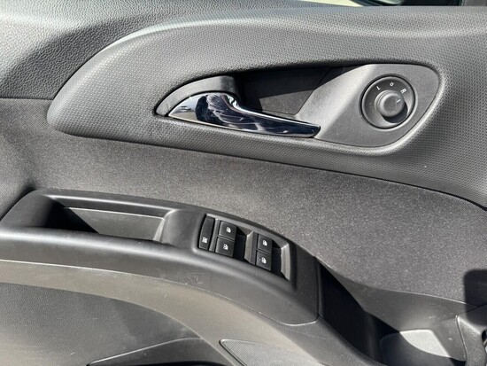 OPEL MERIVA drive! 1.4 TURBO 103 kW manuál_5