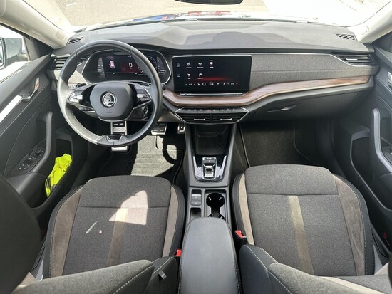 ŠKODA OCTAVIA Scout 2.0 TDI 147 kW automat_4